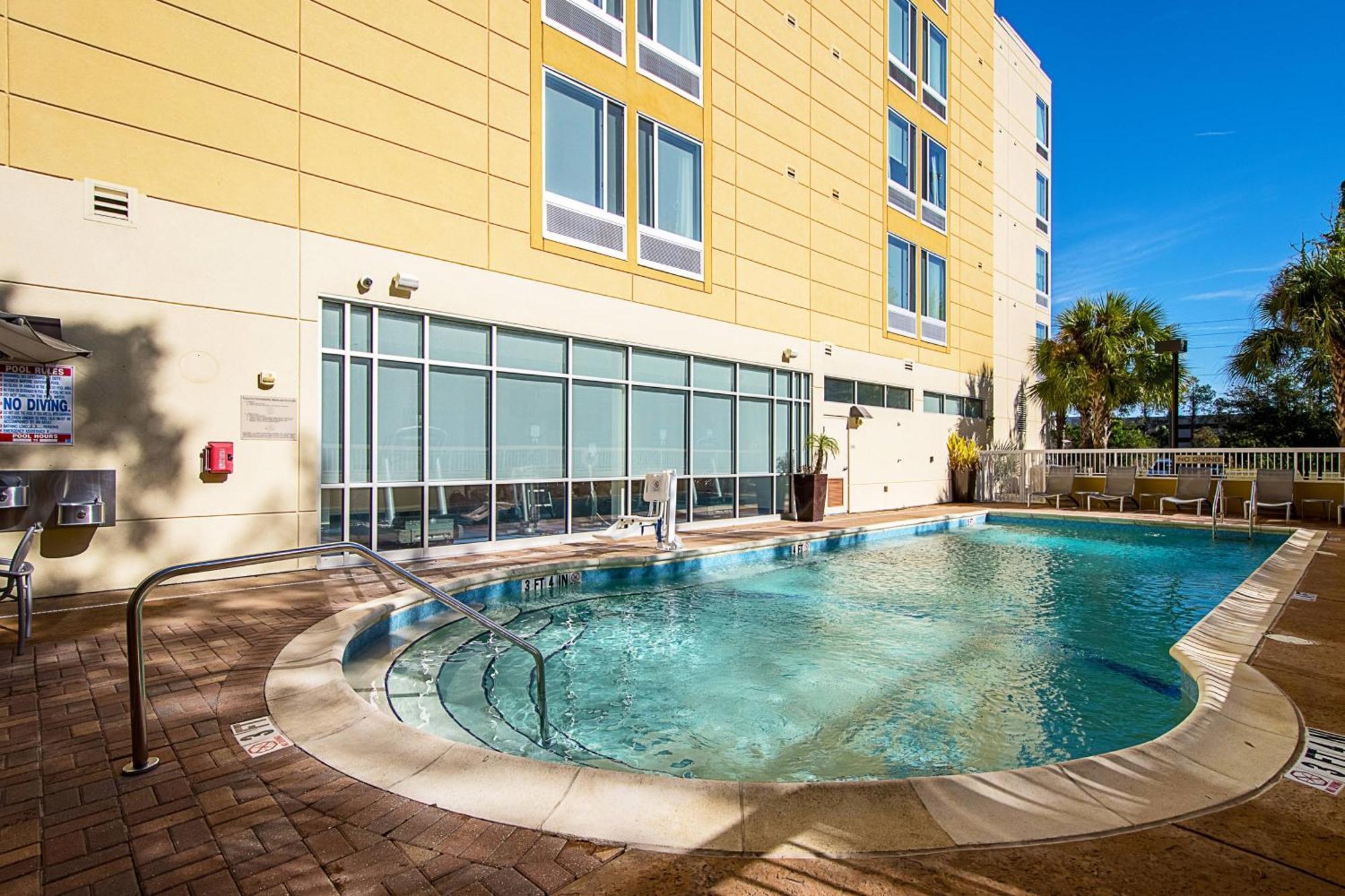 Springhill Suites Tampa North/Tampa Palms Εξωτερικό φωτογραφία