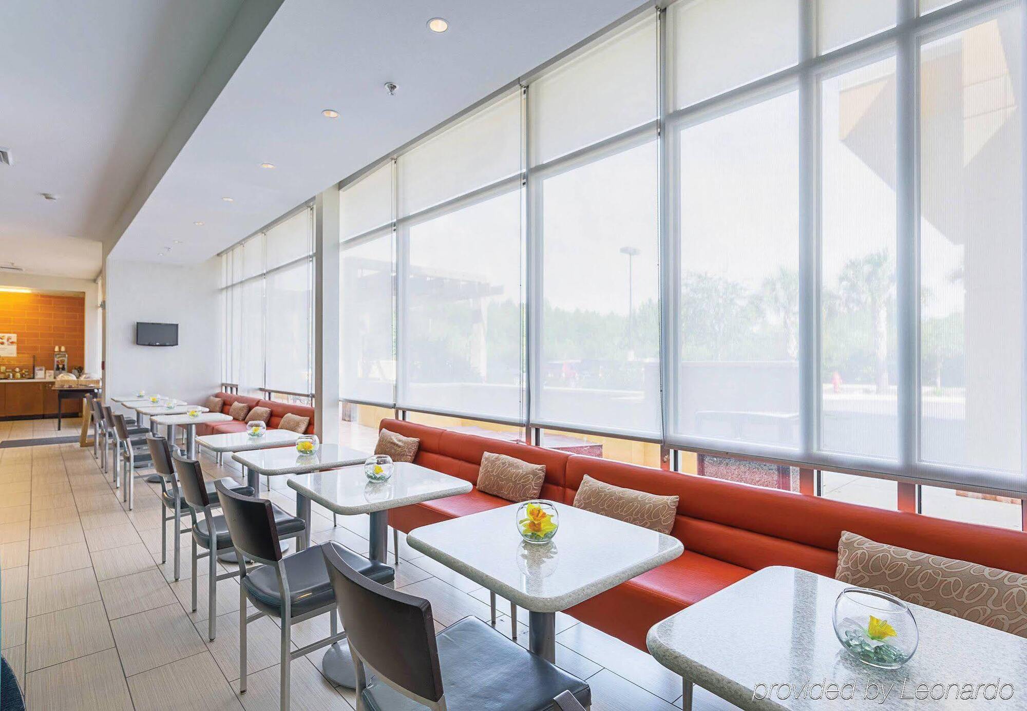 Springhill Suites Tampa North/Tampa Palms Εξωτερικό φωτογραφία