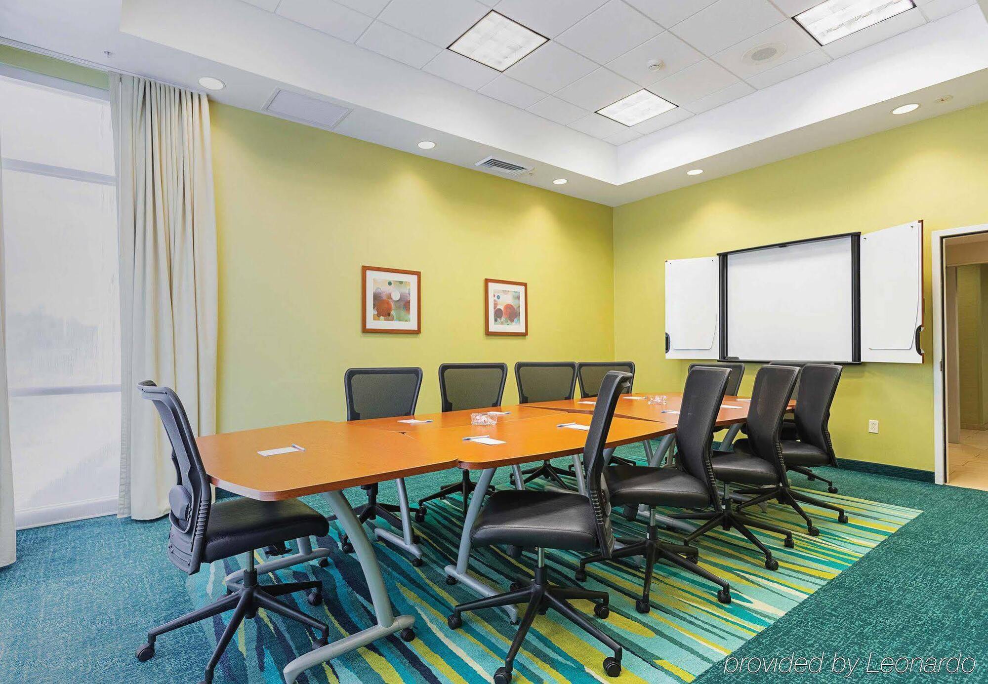 Springhill Suites Tampa North/Tampa Palms Εξωτερικό φωτογραφία