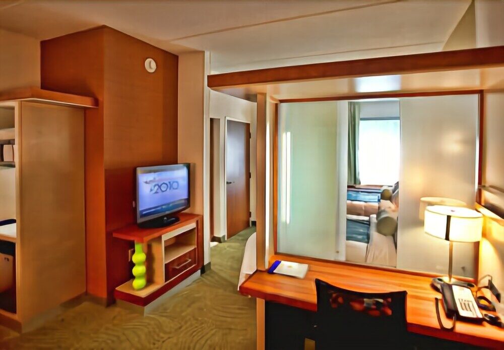 Springhill Suites Tampa North/Tampa Palms Εξωτερικό φωτογραφία